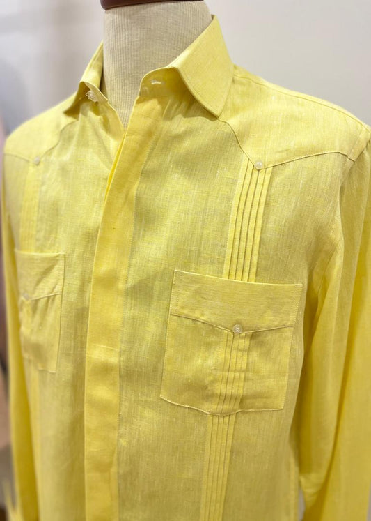 Guayabera amarillo sin vivos