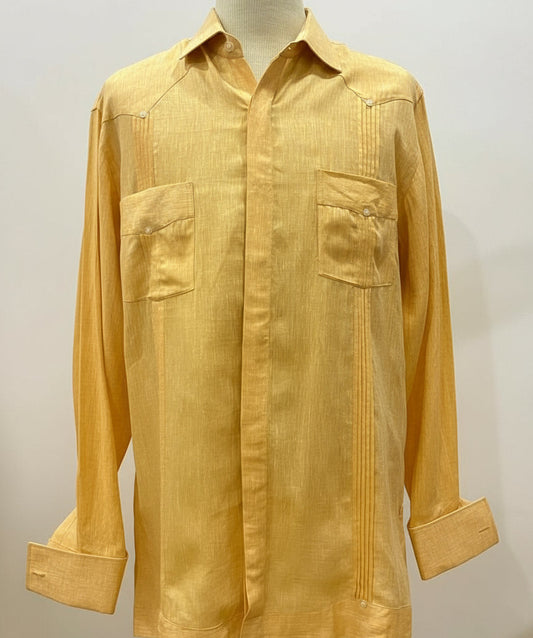 Guayabera naranja sin vivos
